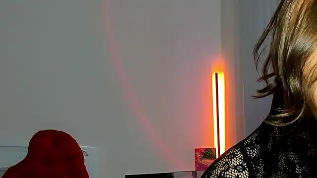 Andrea tasty online show from May 2026 04:44:02 PM