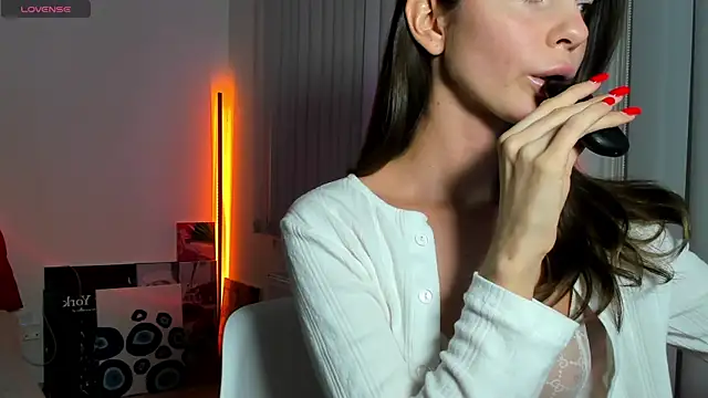 Andrea tasty online show from May 2026 05:21:02 PM