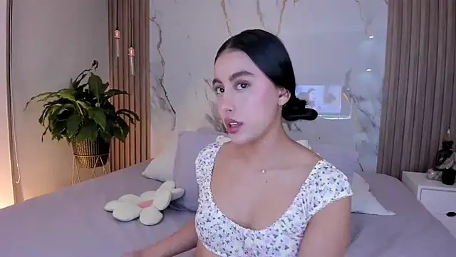 Snapshot of miss_martiina chatting on February 2026 03:25:01 AM miss martiina online show from February 2026 03:25:01 AM