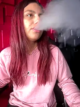 Snapshot of Emily-teen chatting on December 2025 08:02:02 PM Emily-teen online show from December 2025 08:02:02 PM