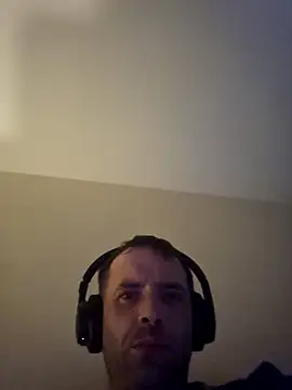 Snapshot of Nidge251 chatting on September 2025 05:20:02 AM Nidge251 online show from September 2025 05:20:02 AM