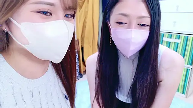 Snapshot of noa_chi chatting on October 2025 04:43:02 AM noa chi online show from October 2025 04:43:02 AM