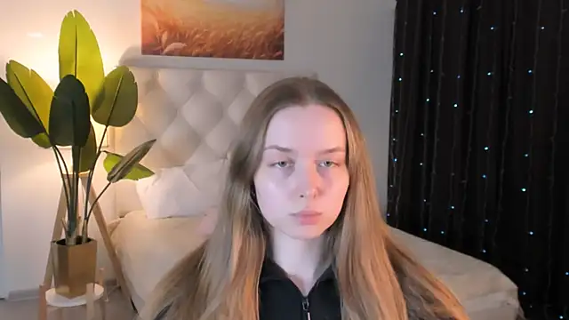 JenniferGraces online show from May 2026 01:17:02 PM
