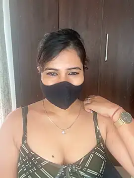 Sexy Madhuri Bhabhi online show from March 2026 08:19:01 AM