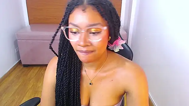 Snapshot of catalina25_t chatting on March 2025 02:56:02 PM catalina25 t online show from March 2025 02:56:02 PM