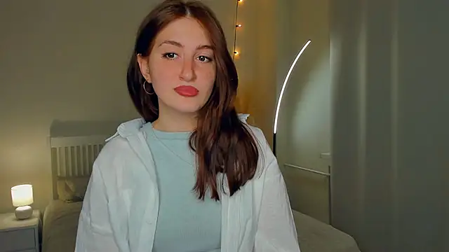 VesnuWka online show from February 2025 01:11:01 PM