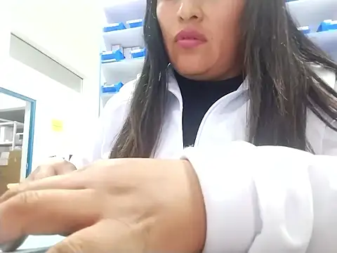 Lobitasexiii online show from October 2025 04:44:01 AM