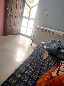 Snapshot of indian_couple4 chatting on November 2025 03:51:02 AM indian couple4 online show from November 2025 03:51:02 AM