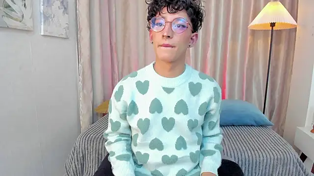 iiangel  online show from February 2026 03:36:02 AM