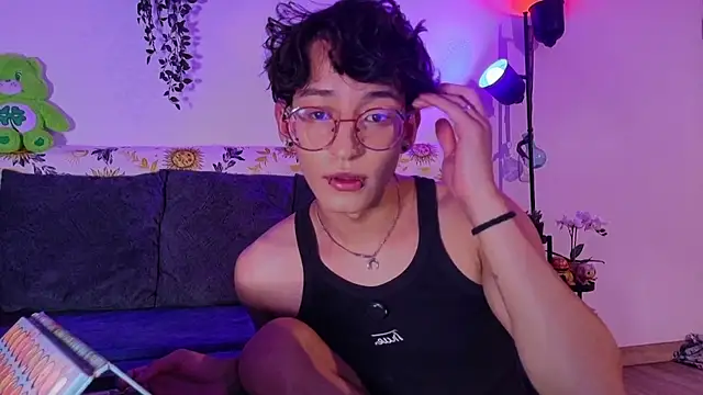 iiangel  online show from March 2026 01:42:01 AM