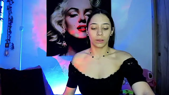 TANIA 06 online show from November 2025 12:53:02 PM