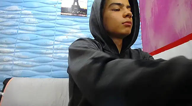 seigfried0 online show from March 2025 07:27:01 PM