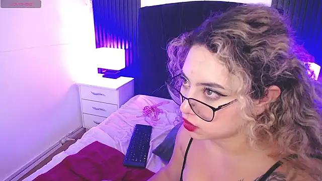 veenus hs online show from March 2025 09:02:02 AM