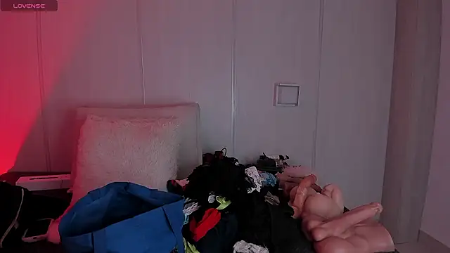 Snapshot of sasha_riverss chatting on January 2026 07:23:01 PM sasha riverss online show from January 2026 07:23:01 PM