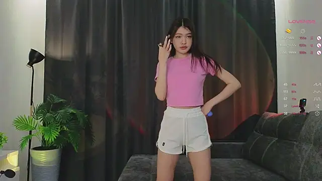 Nerdy Amy online show from October 2025 04:46:01 PM