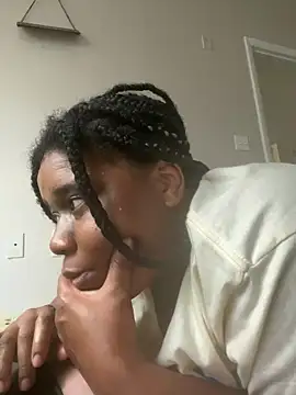 Snapshot of Deshay30 chatting on September 2025 06:32:02 PM Deshay30 online show from September 2025 06:32:02 PM