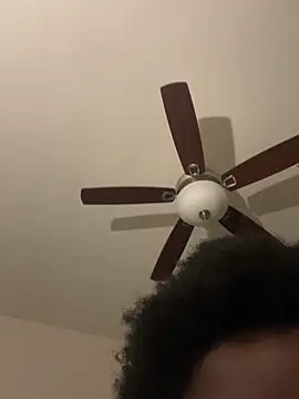 Snapshot of Deshay30 chatting on December 2025 12:07:02 AM Deshay30 online show from December 2025 12:07:02 AM