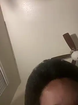 Snapshot of Deshay30 chatting on February 2026 12:20:02 AM Deshay30 online show from February 2026 12:20:02 AM