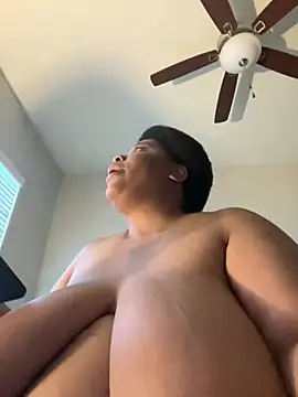 Snapshot of Deshay30 chatting on February 2026 11:56:02 PM Deshay30 online show from February 2026 11:56:02 PM