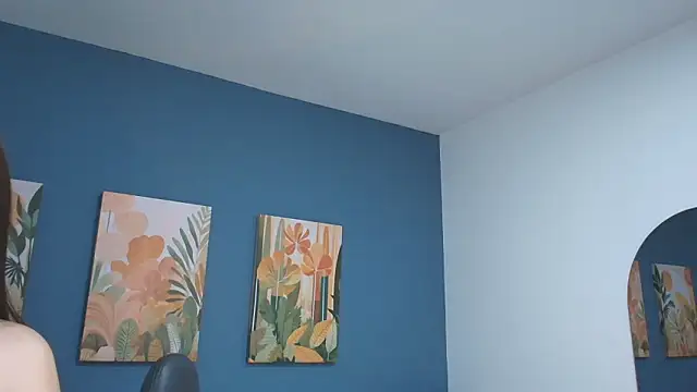 Zamira Taylor online show from February 2026 12:48:02 AM