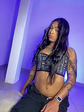 miamibitch online show from February 2025 06:07:01 AM