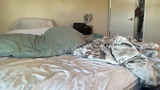 asianbabytitties online show from September 2025 06:40:01 PM