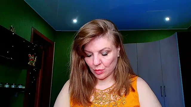 VeronikawGold online show from May 2026 10:37:01 PM