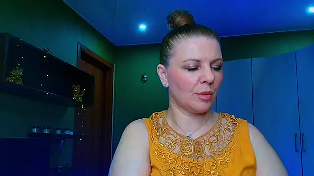 VeronikawGold online show from May 2026 06:57:02 PM