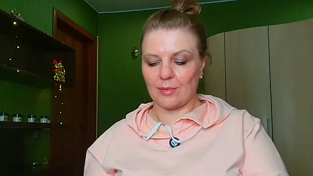 VeronikawGold online show from May 2026 01:57:16 AM