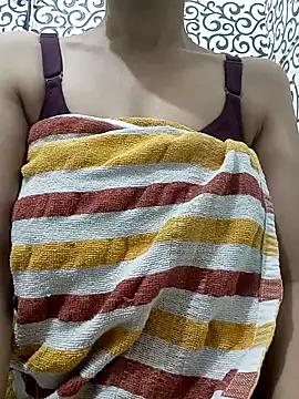 Snapshot of starofthelife chatting on March 2025 05:57:01 AM starofthelife online show from March 2025 05:57:01 AM