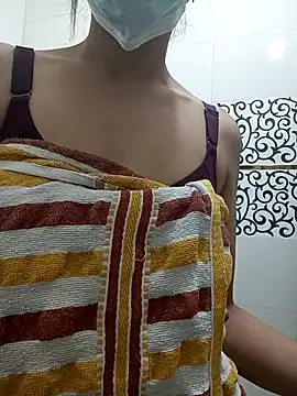 Snapshot of starofthelife chatting on March 2025 05:33:01 AM starofthelife online show from March 2025 05:33:01 AM