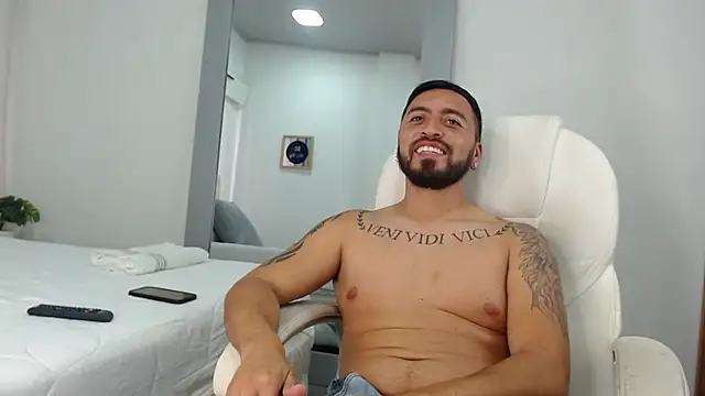 sebastian colle online show from February 2025 06:20:01 PM