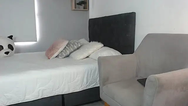 sebastian colle online show from March 2025 07:09:02 PM