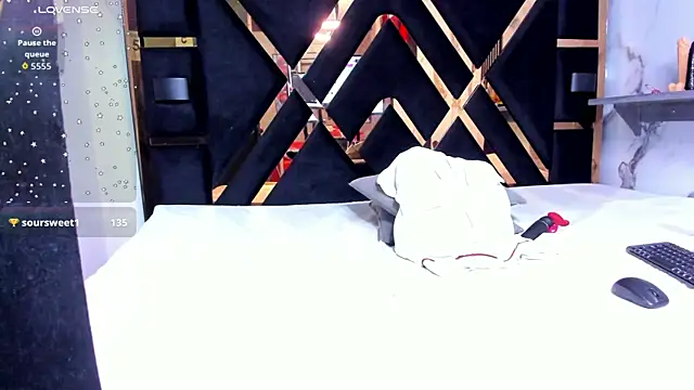 zara smitt online show from May 2026 11:50:01 AM