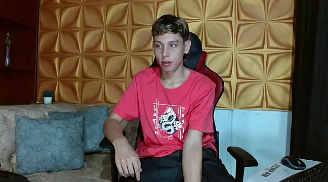 Snapshot of Noahoconor chatting on February 2025 07:25:02 PM Noahoconor online show from February 2025 07:25:02 PM