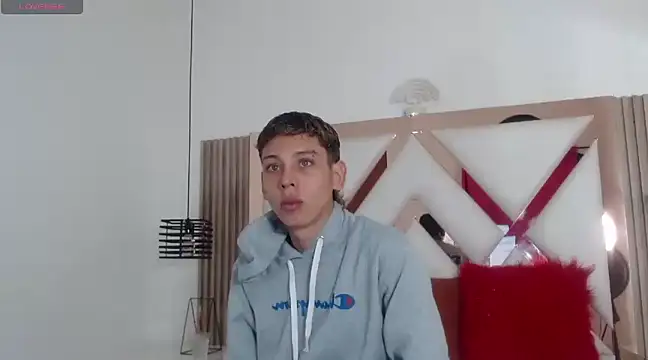 Snapshot of Noahoconor chatting on February 2025 12:45:02 PM Noahoconor online show from February 2025 12:45:02 PM