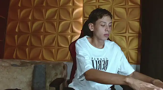 Snapshot of Noahoconor chatting on February 2025 07:04:02 PM Noahoconor online show from February 2025 07:04:02 PM