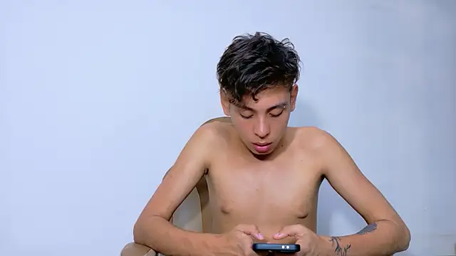 Snapshot of Noahoconor chatting on September 2025 05:18:02 AM Noahoconor online show from September 2025 05:18:02 AM