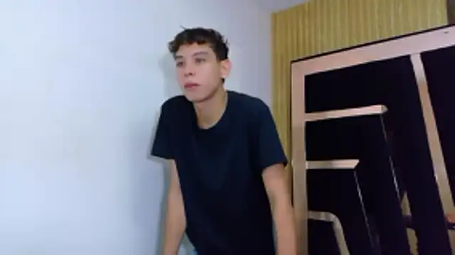 Snapshot of Noahoconor chatting on October 2025 01:00:01 PM Noahoconor online show from October 2025 01:00:01 PM