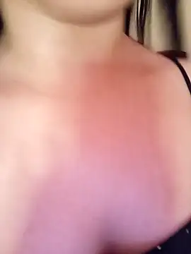 Snapshot of Barby19 chatting on September 2025 02:03:02 AM Barby19 online show from September 2025 02:03:02 AM