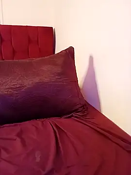 Snapshot of Barby19 chatting on October 2025 02:48:01 PM Barby19 online show from October 2025 02:48:01 PM