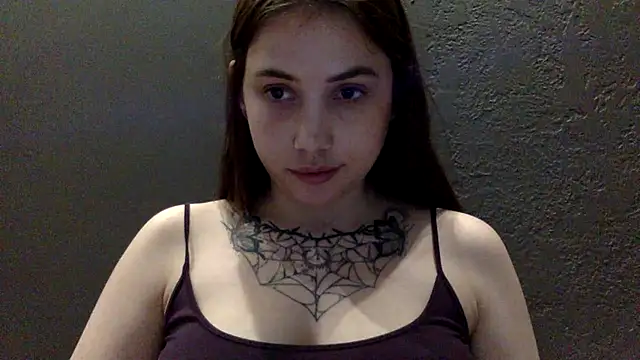Snapshot of bysinka18 chatting on April 2026 07:28:02 PM bysinka18 online show from April 2026 07:28:02 PM