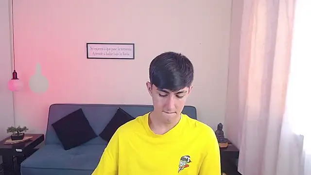 Snapshot of babymaik chatting on March 2025 07:43:02 PM babymaik online show from March 2025 07:43:02 PM