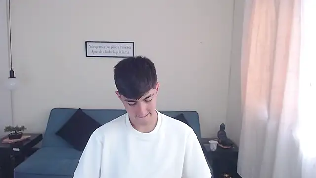 Snapshot of babymaik chatting on March 2025 06:30:01 PM babymaik online show from March 2025 06:30:01 PM