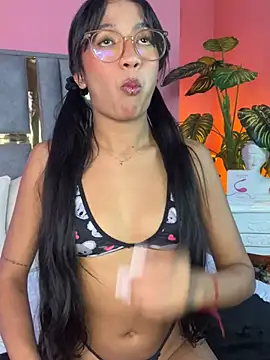 Snapshot of Tyla_Ks chatting on March 2025 08:31:01 PM Tyla Ks online show from March 2025 08:31:01 PM