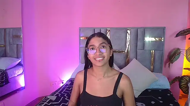 Snapshot of Tyla_Ks chatting on March 2025 07:20:02 PM Tyla Ks online show from March 2025 07:20:02 PM