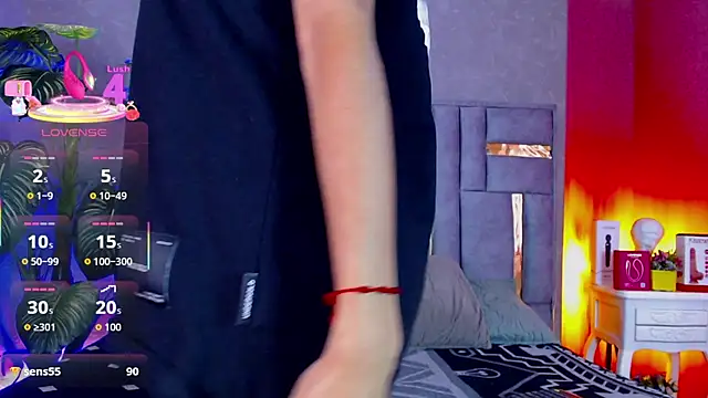 Snapshot of Tyla_Ks chatting on October 2025 07:44:02 PM Tyla Ks online show from October 2025 07:44:02 PM