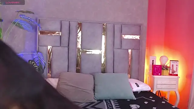 Snapshot of Tyla_Ks chatting on November 2025 07:36:01 PM Tyla Ks online show from November 2025 07:36:01 PM