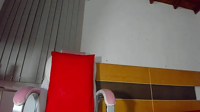 Snapshot of abigail_fx chatting on February 2025 06:28:01 AM abigail fx online show from February 2025 06:28:01 AM