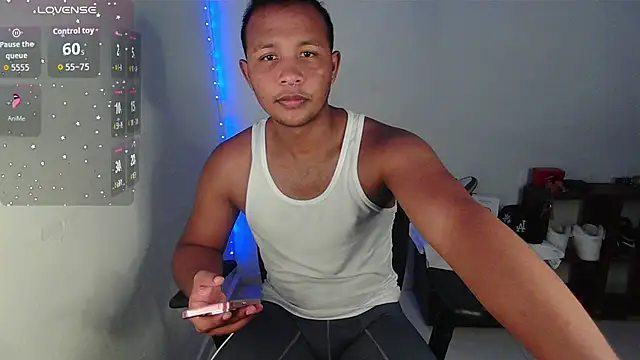 Gooss cum online show from October 2025 03:25:01 AM